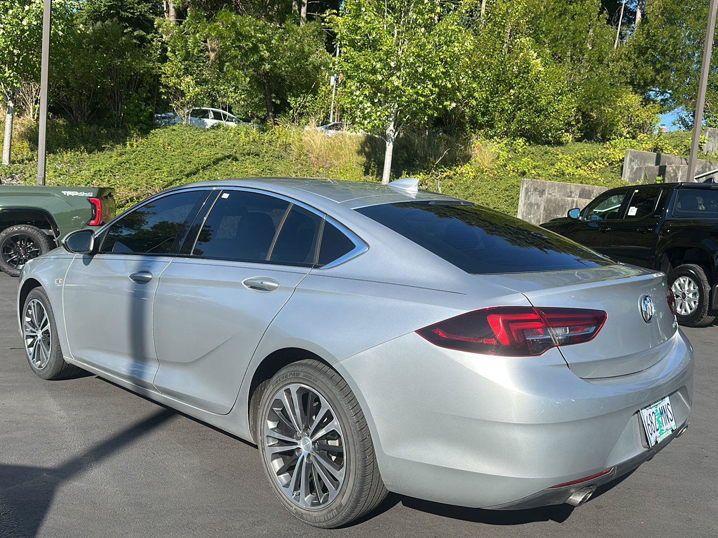 buick regal sportback 2019 W04GM6SX7K1045069 image buick regal sportback 2019 W04GM6SX7K1045069 image
